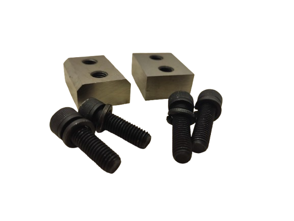 Ніж ( 36х28х15)  з 2 отв. М8 (RC-25) комплект